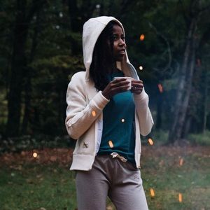 Tracksmith Freya Hoodie Ivory Size L